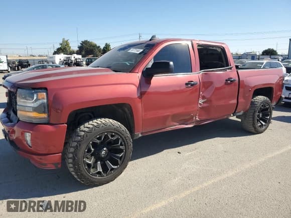 ✅ 2018 Chevrolet Silverado 1500 LT • VIN: 3GCUKREC9JG159597 • Лот: 74771144. Опубликован ранее на Copart с пробегом 120 904 миль. Бесплатный доступ к архиву аукционных продаж из США и подробный отчёт об истории автомобиля на DreamBid. Изображение 1.