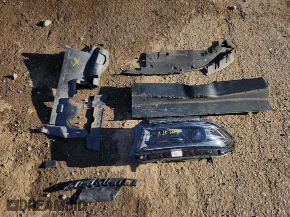 ✅ 2022 Dodge Charger GT • VIN: 2C3CDXHGXNH220653 • Лот: 80360705. Опубликован ранее на Copart с пробегом 41 137 миль. Бесплатный доступ к архиву аукционных продаж из США и подробный отчёт об истории автомобиля на DreamBid. Изображение 12.