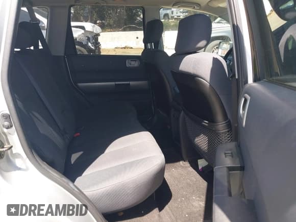 ✅ 2004 Mitsubishi Endeavor LS • VIN: 4A4MM21S64E068581 • Lot: 42271435. Wystawiony na IAAI z przebiegiem 176 789 mil. Bezpłatny archiwum sprzedaży aukcyjnych z USA i szczegółowy raport historii pojazdu na DreamBid. Zdjęcie 8.