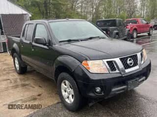 2013 Nissan Frontier SV z VIN 1N6AD0EVXDN762321, wystawiony jako IAAI lot #42280643 z przebiegiem 193 549 mil mil oraz . Historia ofert i sprzedaży dostępna na DreamBid. Obrazek 1.