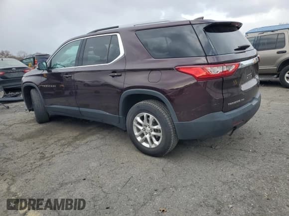 ✅ 2018 Chevrolet Traverse LT Cloth • VIN: 1GNEVGKW1JJ130888 • Lot: 92408175. Listed on Copart with 205,334 mi. Free auction sales archive from the USA and detailed vehicle history report at DreamBid. Image 2.