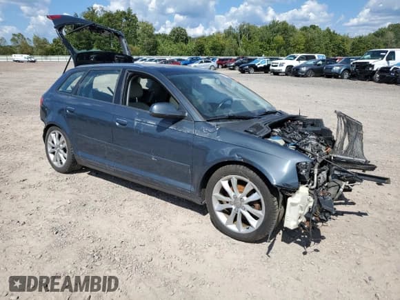✅ 2012 Audi A3 Premium • VIN: WAUBJAFMXCA089514 • Lot: 70648625. Listed on Copart with Not provided. Free auction sales archive from the USA and detailed vehicle history report at DreamBid. Image 4.