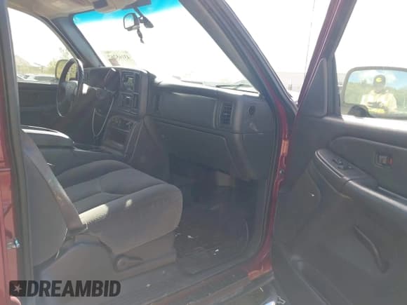 ✅ 2006 Chevrolet Silverado 1500 LT1 • VIN: 2GCEK13T161192750 • Лот: 43165267. Опубликован ранее на IAAI с пробегом 216 662 миль. Бесплатный доступ к архиву аукционных продаж из США и подробный отчёт об истории автомобиля на DreamBid. Изображение 5.