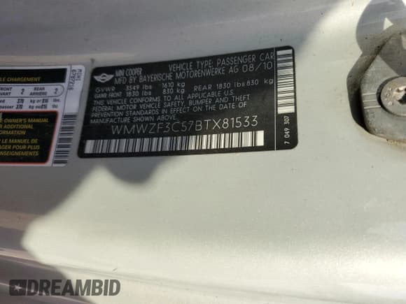 ✅ 2011 MINI Clubman • VIN: WMWZF3C57BTX81533 • Lot: 44221795. Wystawiony na Copart z przebiegiem Nie podano. Bezpłatny archiwum sprzedaży aukcyjnych z USA i szczegółowy raport historii pojazdu na DreamBid. Zdjęcie 12.