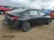 2024 Hyundai Elantra SEL с VIN KMHLS4DG1RU715411, выставлен на аукционе Copart как лот 81704795 с пробегом 11 230 миль миль и Списание • Salvage title. История ставок и продаж доступна на DreamBid. Изображение 3.