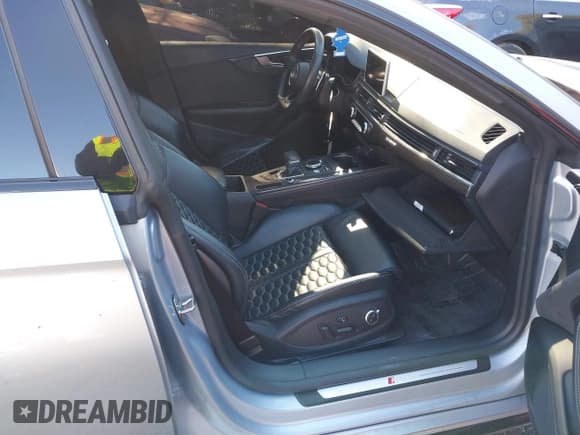 ✅ 2019 Audi RS 5 Sportback • VIN: WUABWCF50KA903597 • Lot: 41574876. Listed on IAAI with 80,629 mi. Free auction sales archive from the USA and detailed vehicle history report at DreamBid. Image 5.