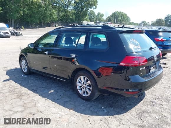 ✅ 2016 Volkswagen Golf TSI S • VIN: 3VWC17AU5GM509641 • Lot: 43190762. Listed on IAAI with 193,820 mi. Free auction sales archive from the USA and detailed vehicle history report at DreamBid. Image 3.