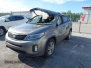 ✅ 2014 Kia Sorento LX • VIN: 5XYKT3A6XEG473877 • Lot: 42316862. Listed on IAAI with 86,675 mi. Free auction sales archive from the USA and detailed vehicle history report at DreamBid. Image 2.