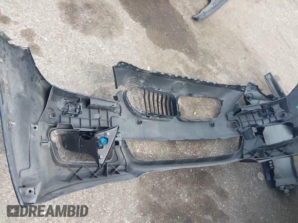 ✅ 2014 BMW 6 Series 650i • VIN: WBA6B2C51ED129160 • Lot: 42458210. Listed on IAAI with 95,339 mi. Free auction sales archive from the USA and detailed vehicle history report at DreamBid. Image 12.