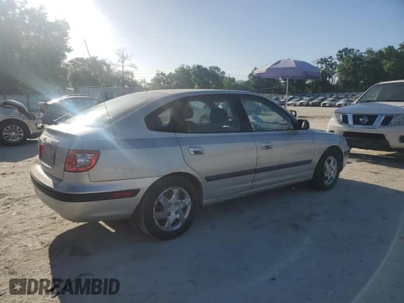 ✅ 2006 Hyundai Elantra GLS • VIN: KMHDN56D76U201076 • Lot: 51733655. Wystawiony na Copart z przebiegiem 273 729 mil. Bezpłatny archiwum sprzedaży aukcyjnych z USA i szczegółowy raport historii pojazdu na DreamBid. Zdjęcie 3.