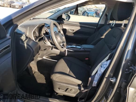 ✅ 2023 Hyundai Tucson Blue • VIN: KM8JBCA16PU109861 • Lot: 82776953. Wystawiony na Copart z przebiegiem 19 051 mil. Bezpłatny archiwum sprzedaży aukcyjnych z USA i szczegółowy raport historii pojazdu na DreamBid. Zdjęcie 7.