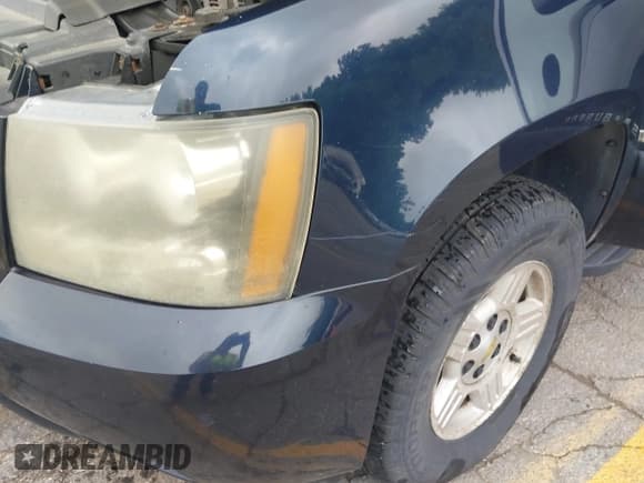 ✅ 2008 Chevrolet Suburban LTZ • VIN: 3GNFK16398G176488 • Lot: 42601874. Listed on IAAI with 239,248 mi. Free auction sales archive from the USA and detailed vehicle history report at DreamBid. Image 6.