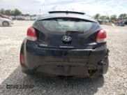 ✅ 2013 Hyundai Veloster w/Black Int • VIN: KMHTC6AD8DU179536 • Lot: 54532414. Wystawiony na Copart z przebiegiem 92 496 mil. Bezpłatny archiwum sprzedaży aukcyjnych z USA i szczegółowy raport historii pojazdu na DreamBid. Zdjęcie 6.