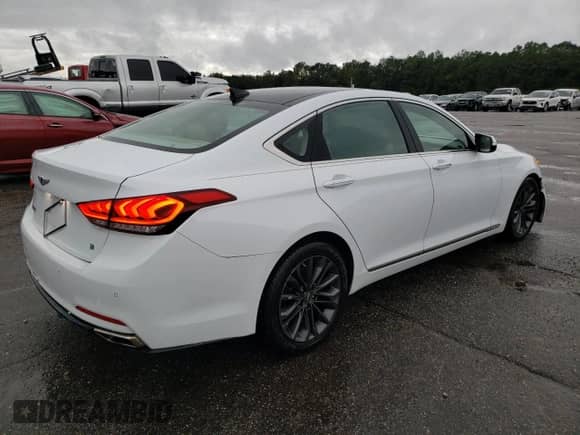 2015 Hyundai Genesis 3.8L z VIN KMHGN4JE1FU018893, wystawiony jako Copart lot #81318774 z przebiegiem 103 219 mil mil oraz Szkoda całkowita • Salvage title. Historia ofert i sprzedaży dostępna na DreamBid. Obrazek 3.