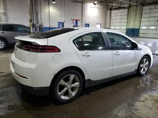 ✅ 2015 Chevrolet Volt • VIN: 1G1RB6E47FU127550 • Lot: 39761804. Wystawiony na Copart z przebiegiem Nie podano. Bezpłatny archiwum sprzedaży aukcyjnych z USA i szczegółowy raport historii pojazdu na DreamBid. Zdjęcie 3.