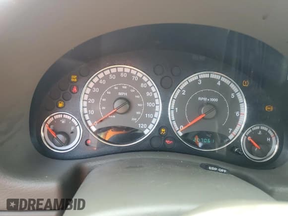 ✅ 2006 Jeep Liberty Limited • VIN: 1J8GL58K86W196048 • Лот: 84478815. Опубликован ранее на Copart с пробегом 207 061 миль. Бесплатный доступ к архиву аукционных продаж из США и подробный отчёт об истории автомобиля на DreamBid. Изображение 9.
