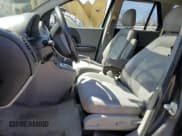 ✅ 2005 Saturn VUE • VIN: 5GZCZ63405S858969 • Lot: 47290685. Wystawiony na Copart z przebiegiem 130 381 mil. Bezpłatny archiwum sprzedaży aukcyjnych z USA i szczegółowy raport historii pojazdu na DreamBid. Zdjęcie 7.