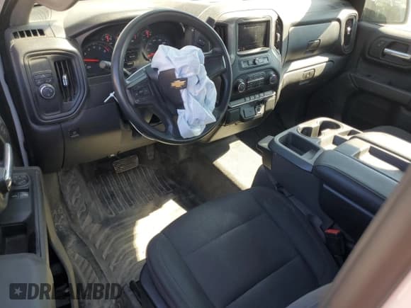 ✅ 2020 Chevrolet Silverado 1500 Work Truck • VIN: 3GCNWAEF8LG410374 • Lot: 70564144. Wystawiony na Copart z przebiegiem 166 859 mil. Bezpłatny archiwum sprzedaży aukcyjnych z USA i szczegółowy raport historii pojazdu na DreamBid. Zdjęcie 8.
