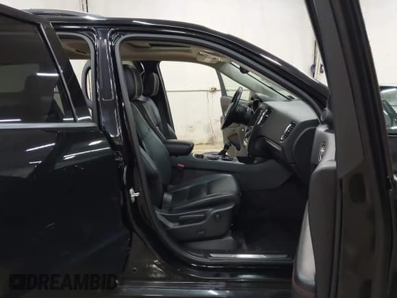 ✅ 2018 Dodge Durango GT • VIN: 1C4RDJDGXJC112488 • Lot: 43662181. Listed on IAAI with 76,807 mi. Free auction sales archive from the USA and detailed vehicle history report at DreamBid. Image 5.