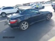 ✅ 2016 Mercedes-Benz SLK 300 • VIN: WDDPK3JA4GF121824 • Лот: 43842682. Опубликован ранее на IAAI с пробегом 86 601 миль. Бесплатный доступ к архиву аукционных продаж из США и подробный отчёт об истории автомобиля на DreamBid. Изображение 4.