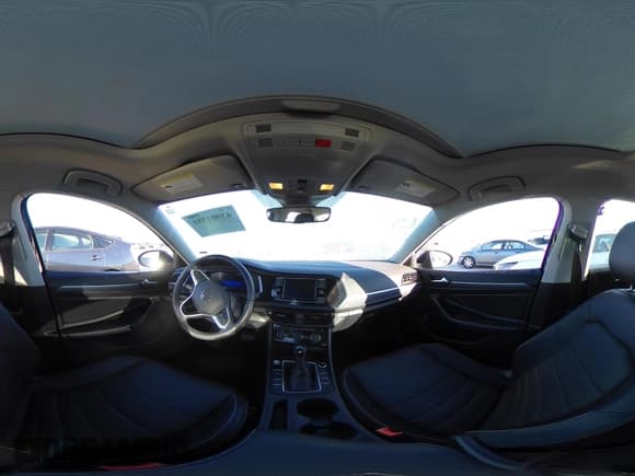 ✅ 2024 Volkswagen Jetta SE • VIN: 3VW7M7BU7RM083610 • Lot: 43901581. Wystawiony na IAAI z przebiegiem 41 129 mil. Bezpłatny archiwum sprzedaży aukcyjnych z USA i szczegółowy raport historii pojazdu na DreamBid. Zdjęcie 20.