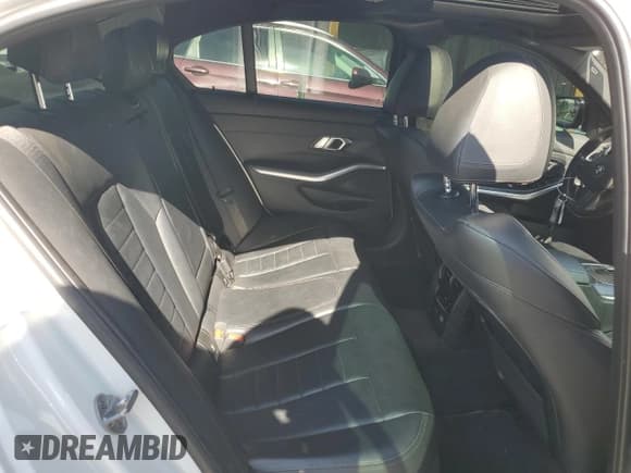 ✅ 2020 BMW 3 Series M340i xDrive • VIN: WBA5U9C05LFH68505 • Лот: 91108855. Опубликован ранее на Copart с пробегом 89 252 миль. Бесплатный доступ к архиву аукционных продаж из США и подробный отчёт об истории автомобиля на DreamBid. Изображение 10.