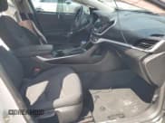 ✅ 2017 Chevrolet Volt LT • VIN: 1G1RC6S5XHU152696 • Lot: 72469654. Wystawiony na Copart z przebiegiem Nie podano. Bezpłatny archiwum sprzedaży aukcyjnych z USA i szczegółowy raport historii pojazdu na DreamBid. Zdjęcie 7.