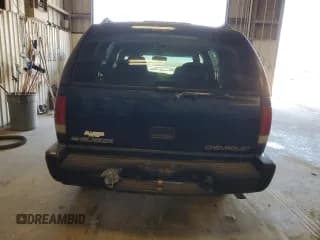 ✅ 2000 Chevrolet Blazer LT • VIN: 1GNCS13WXY2179524 • Lot: 43559675. Wystawiony na Copart z przebiegiem 153 607 mil. Bezpłatny archiwum sprzedaży aukcyjnych z USA i szczegółowy raport historii pojazdu na DreamBid. Zdjęcie 6.