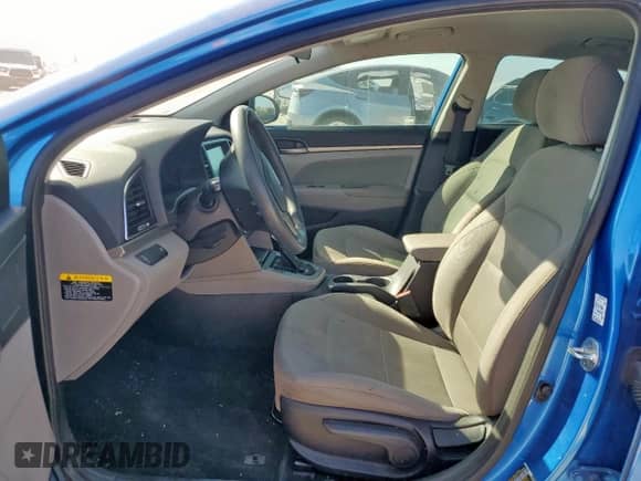 2017 Hyundai Elantra SE with VIN 5NPD84LF4HH209161, listed as a Copart auction lot 84237215 with 104,093 mi miles and Clean title. Bid and sale history available at DreamBid. Image 7.