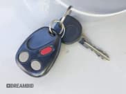 ✅ 2004 Chevrolet Tahoe LS • VIN: 1GNEK13T64R298221 • Лот: 43615648. Опубликован ранее на IAAI с пробегом 199 192 миль. Бесплатный доступ к архиву аукционных продаж из США и подробный отчёт об истории автомобиля на DreamBid. Изображение 11.