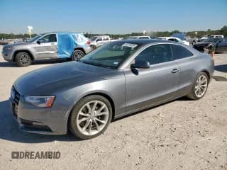 ✅ 2013 Audi A5 Premium Plus • VIN: WAULFAFR0DA011553 • Lot: 92075005. Wystawiony na Copart z przebiegiem 123 371 mil. Bezpłatny archiwum sprzedaży aukcyjnych z USA i szczegółowy raport historii pojazdu na DreamBid. Zdjęcie 1.