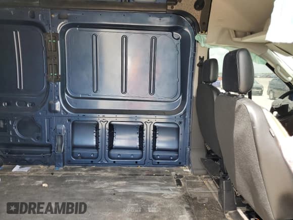 ✅ 2023 Ford Transit • VIN: 1FTRS4XG4PKA49535 • Лот: 70256894. Опубликован ранее на Copart с пробегом 21 740 миль. Бесплатный доступ к архиву аукционных продаж из США и подробный отчёт об истории автомобиля на DreamBid. Изображение 11.