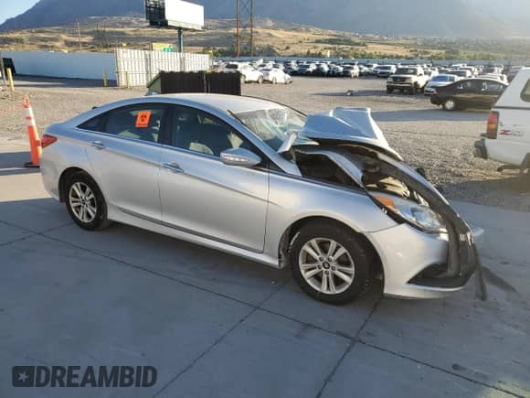 2014 Hyundai Sonata GLS с VIN 5NPEB4AC2EH927429, выставлен на аукционе Copart как лот 80642695 с пробегом Не указан миль и Списание • Salvage title. История ставок и продаж доступна на DreamBid. Изображение 4.
