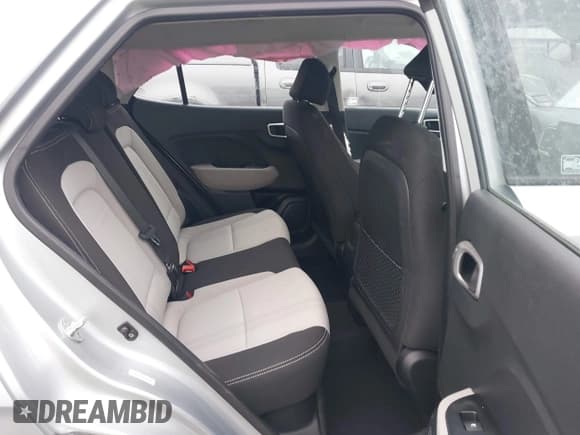 ✅ 2021 Hyundai Venue SEL • VIN: KMHRC8A35MU098328 • Lot: 41294279. Listed on IAAI with 61,660 mi. Free auction sales archive from the USA and detailed vehicle history report at DreamBid. Image 8.