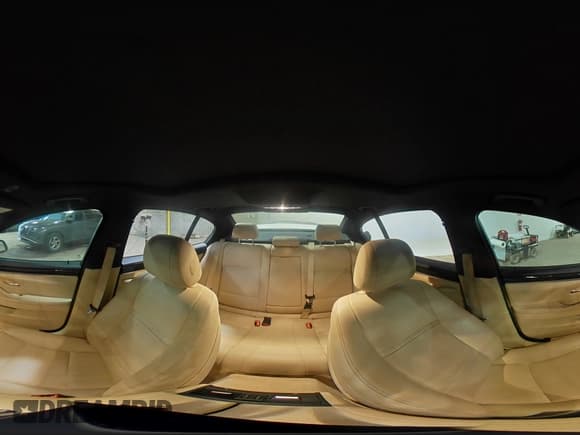 ✅ 2014 BMW 5 Series 535i xDrive • VIN: WBA5B3C50ED292786 • Lot: 89696785. Listed on Copart with 129,020 mi. Free auction sales archive from the USA and detailed vehicle history report at DreamBid. Image 15.