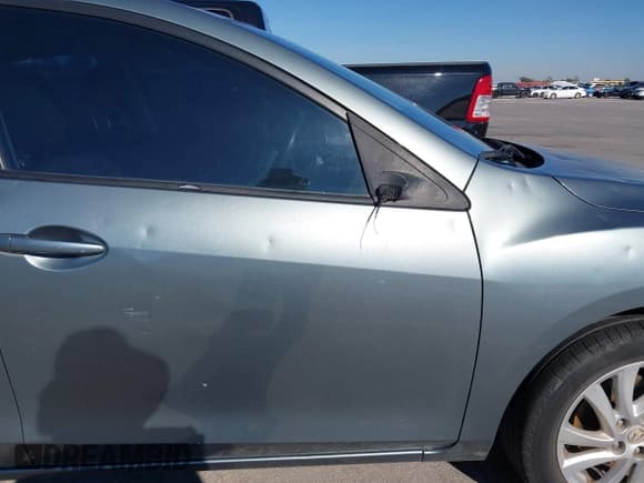 ✅ 2012 Mazda 3 i Touring • VIN: JM1BL1V79C1610313 • Лот: 43610986. Опубликован ранее на IAAI с пробегом 121 009 миль. Бесплатный доступ к архиву аукционных продаж из США и подробный отчёт об истории автомобиля на DreamBid. Изображение 15.