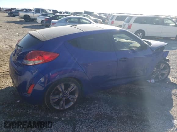 ✅ 2012 Hyundai Veloster w/Red Int • VIN: KMHTC6AD6CU025311 • Lot: 82477744. Wystawiony na Copart z przebiegiem 132 495 mil. Bezpłatny archiwum sprzedaży aukcyjnych z USA i szczegółowy raport historii pojazdu na DreamBid. Zdjęcie 3.