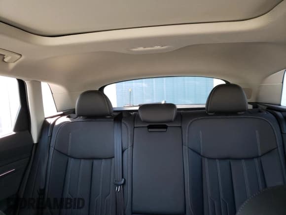 ✅ 2021 Audi e-tron Prestige • VIN: WA1VABGE4MB017274 • Lot: 51083674. Listed on Copart with 19,102 mi. Free auction sales archive from the USA and detailed vehicle history report at DreamBid. Image 10.