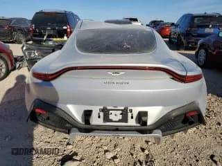 ✅ 2019 Aston Martin Vantage • VIN: SCFSMGAW9KGN00355 • Lot: 42328315. Wystawiony na Copart z przebiegiem Nie podano. Bezpłatny archiwum sprzedaży aukcyjnych z USA i szczegółowy raport historii pojazdu na DreamBid. Zdjęcie 6.