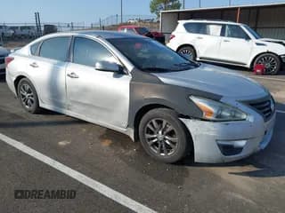 ✅ 2015 Nissan Altima S • VIN: 1N4AL3AP4FC255448 • Lot: 43675300. Listed on IAAI with 154,476 mi. Free auction sales archive from the USA and detailed vehicle history report at DreamBid. Image 1.