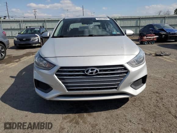 2021 Hyundai Accent SE z VIN 3KPC24A61ME128245, wystawiony jako Copart lot #74577424 z przebiegiem 70 647 mil mil oraz Szkoda całkowita • Salvage title. Historia ofert i sprzedaży dostępna na DreamBid. Obrazek 5.