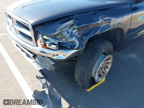 ✅ 2002 Dodge Dakota SLT • VIN: 1B7HG48N82S634864 • Lot: 41839572. Wystawiony na IAAI z przebiegiem 138 557 mil. Bezpłatny archiwum sprzedaży aukcyjnych z USA i szczegółowy raport historii pojazdu na DreamBid. Zdjęcie 6.