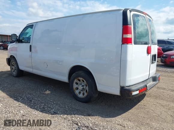 ✅ 2014 Chevrolet Express Cargo • VIN: 1GCSGAFX2E1154516 • Lot: 42931523. Listed on IAAI with 288,086 mi. Free auction sales archive from the USA and detailed vehicle history report at DreamBid. Image 3.