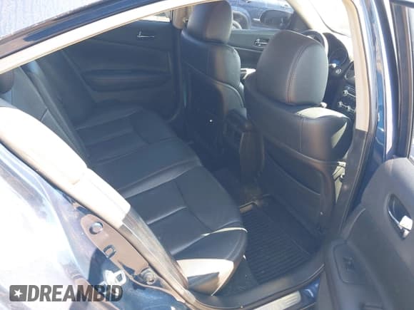 ✅ 2013 Nissan Maxima SV • VIN: 1N4AA5AP6DC813640 • Lot: 43218257. Listed on IAAI with 134,592 mi. Free auction sales archive from the USA and detailed vehicle history report at DreamBid. Image 8.