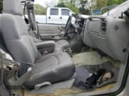 ✅ 2003 Chevrolet S-10 LS • VIN: 1GCCS19X538289170 • Лот: 72726864. Опубликован ранее на Copart с пробегом 126 602 миль. Бесплатный доступ к архиву аукционных продаж из США и подробный отчёт об истории автомобиля на DreamBid. Изображение 7.