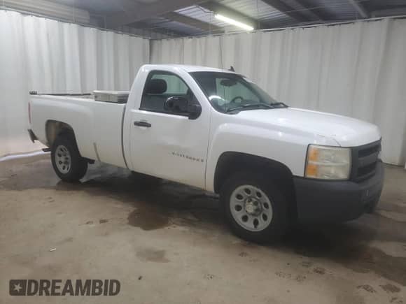 2008 Chevrolet Silverado 1500 Work Truck with VIN 1GCEC14C68E100786, listed as a Copart auction lot 61038145 with 165,357 mi miles and Clean title. Bid and sale history available at DreamBid. Image 4.