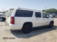 ✅ 2007 Chevrolet Suburban LT • VIN: 1GNFK16347J180235 • Lot: 68834864. Wystawiony na Copart z przebiegiem Nie podano. Bezpłatny archiwum sprzedaży aukcyjnych z USA i szczegółowy raport historii pojazdu na DreamBid. Zdjęcie 3.
