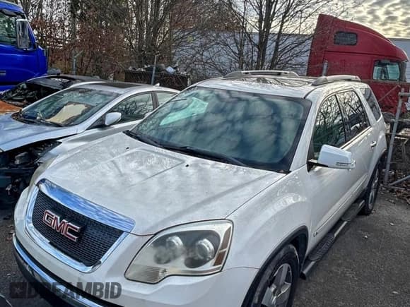 ✅ 2010 GMC Acadia SLT1 • VIN: 1GKLRMED8AJ182374 • Lot: 95217495. Listed on Copart with 227,382 mi. Free auction sales archive from the USA and detailed vehicle history report at DreamBid. Image 2.