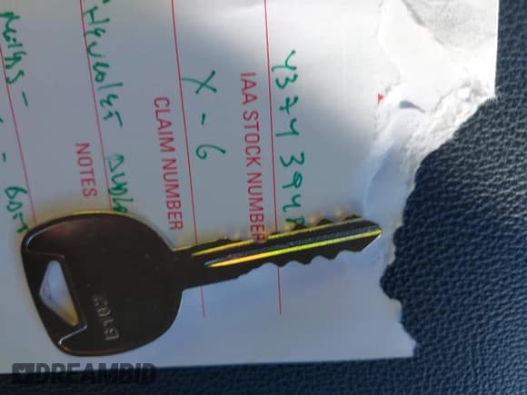 ✅ 2004 Chevrolet Avalanche Z66 • VIN: 3GNEC12T74G309595 • Lot: 43743948. Wystawiony na IAAI z przebiegiem Nie podano. Bezpłatny archiwum sprzedaży aukcyjnych z USA i szczegółowy raport historii pojazdu na DreamBid. Zdjęcie 11.