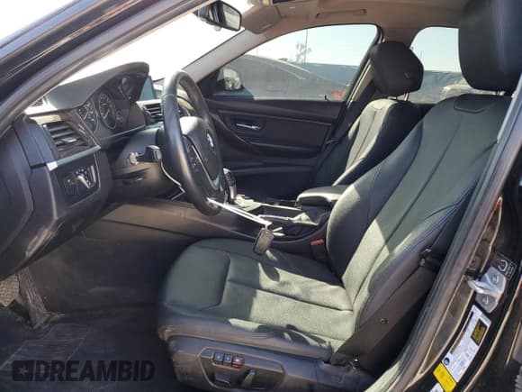 ✅ 2015 BMW 3 Series 328i • VIN: WBA3A5G59FNS88134 • Lot: 43559575. Listed on Copart with 97,400 mi. Free auction sales archive from the USA and detailed vehicle history report at DreamBid. Image 7.